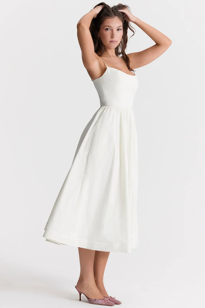 Theia - Mühelos elegantes Kleid