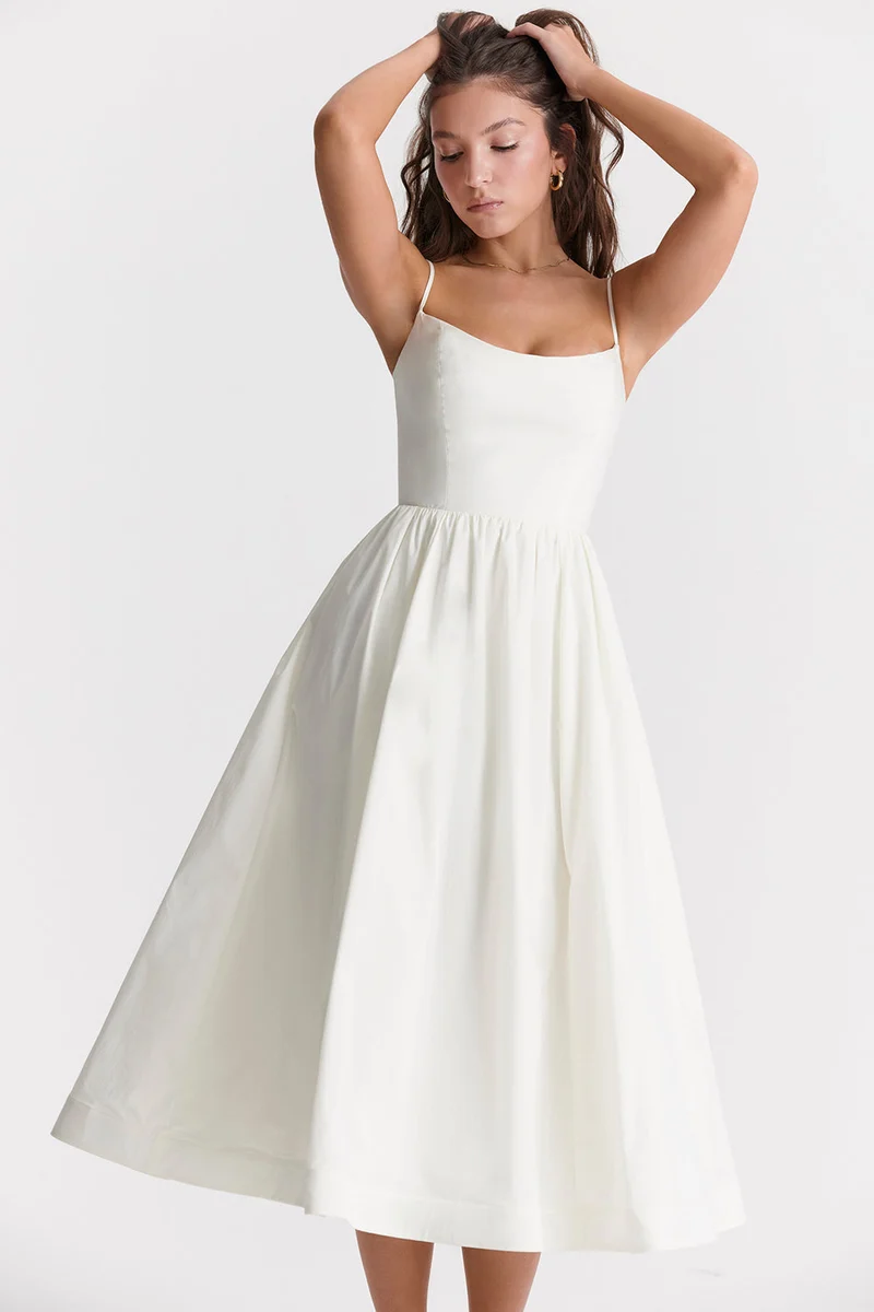 Theia - Mühelos elegantes Kleid