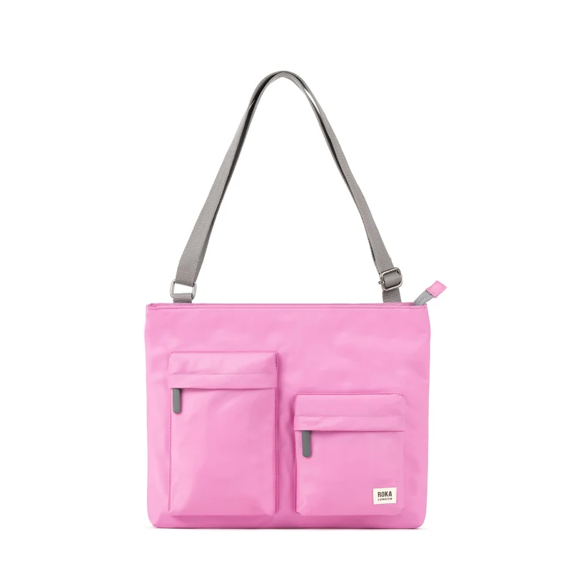 ROKA Mittelgroße Tasche Moorgate M aus recyceltem Nylon - Orchidee