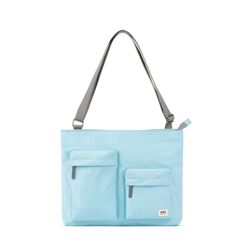 ROKA Mittelgroße Tasche Moorgate M aus recyceltem Nylon - Canal