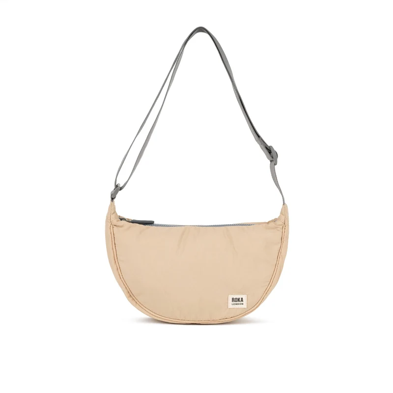 ROKA Farringdon Biscotti-Tasche aus recyceltem Taslon