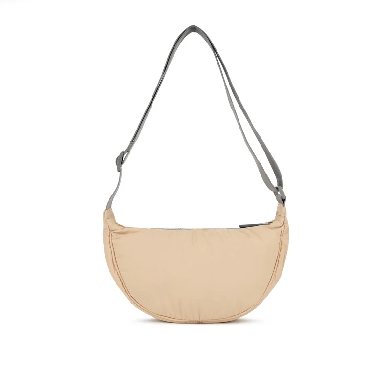ROKA Farringdon Biscotti-Tasche aus recyceltem Taslon