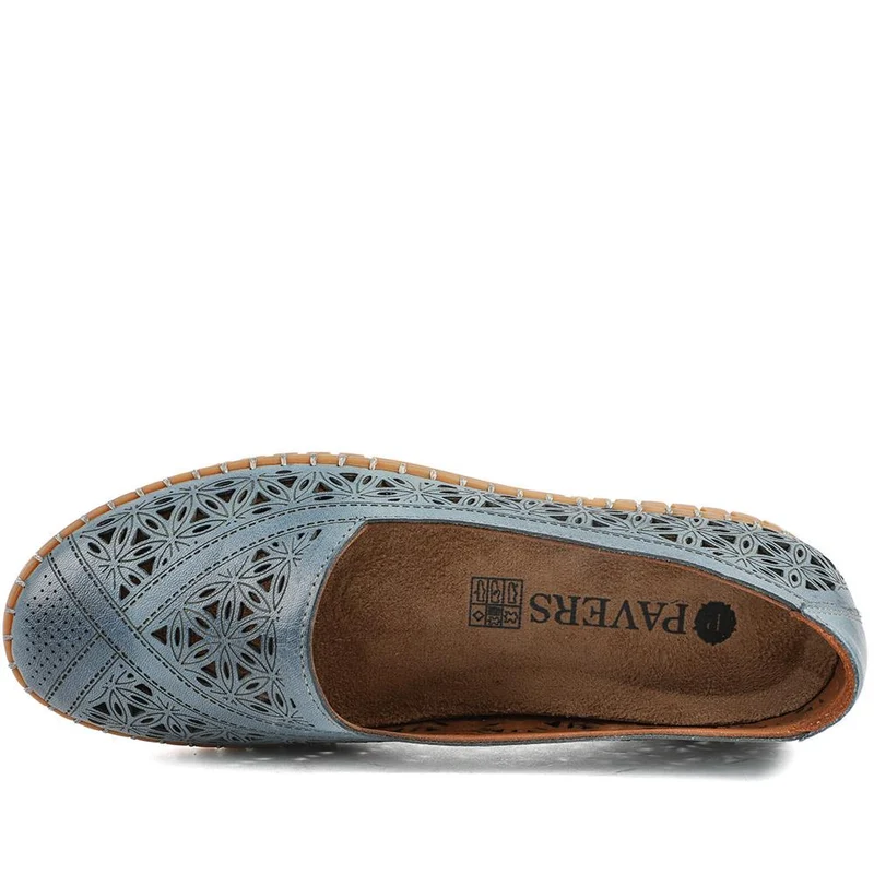Leather Laser Cut Pumps - KARY43001 / 328 826 - Denim