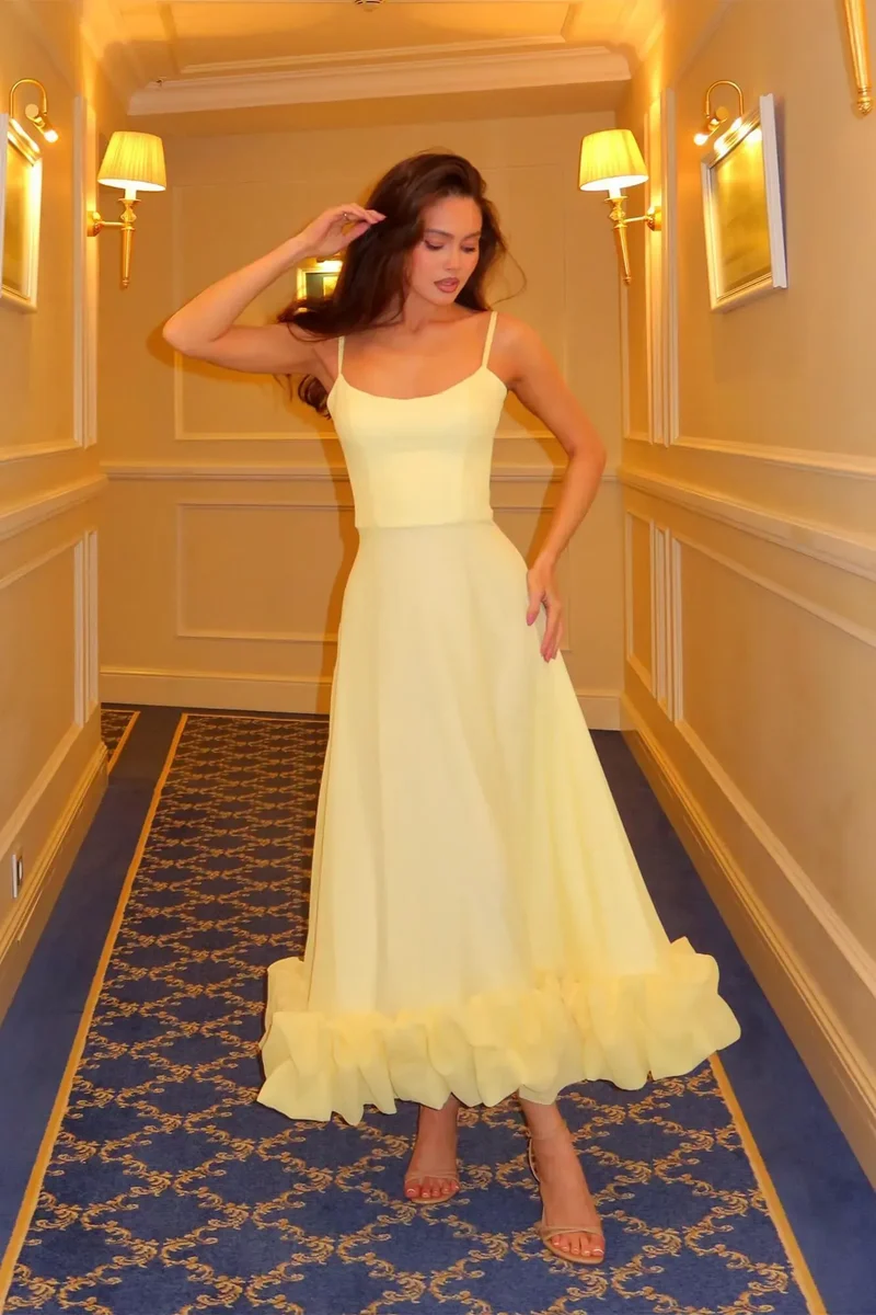 Heather ärmelloses ausgestelltes Midi-Ballkleid