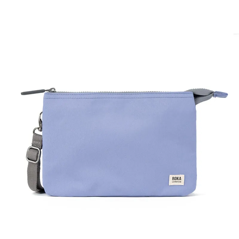 ROKA Carnaby Crossbody XL Thistle Tasche aus recyceltem Canvas