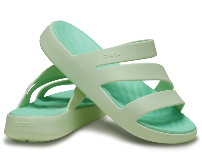 CROCS Getaway Riemchensandale - Jade-Tönung