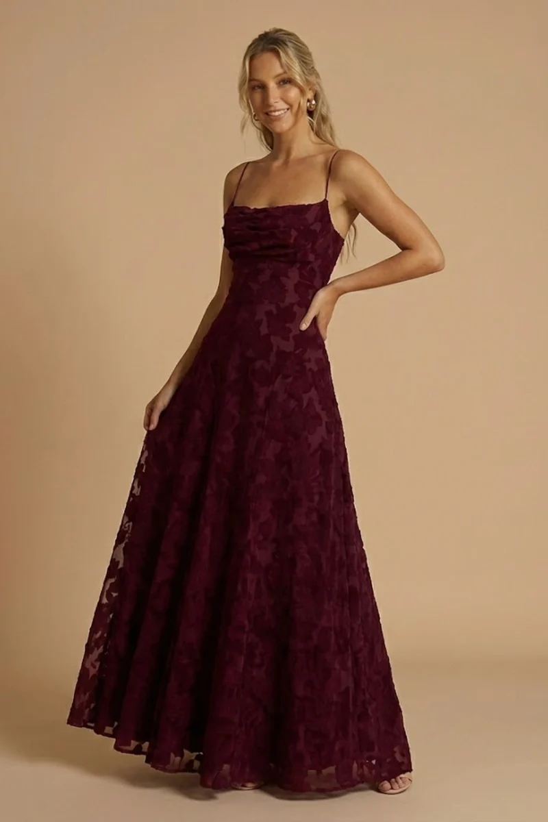 Damen Maxikleid mit Blumenmuster, ärmellos und taillierter Passform