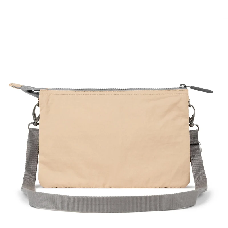 ROKA Carnaby Crossbody XL Biscotti Taslon Tasche