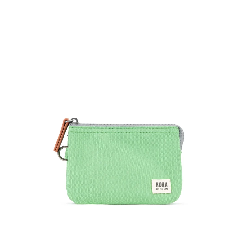 ROKA Carnaby Kleine Geldbörse aus recyceltem Canvas, Farbe Pfefferminz.