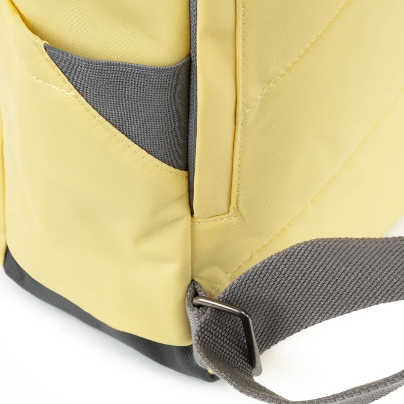 ROKA Canfield B Citron Kleine Tasche aus recyceltem Nylon