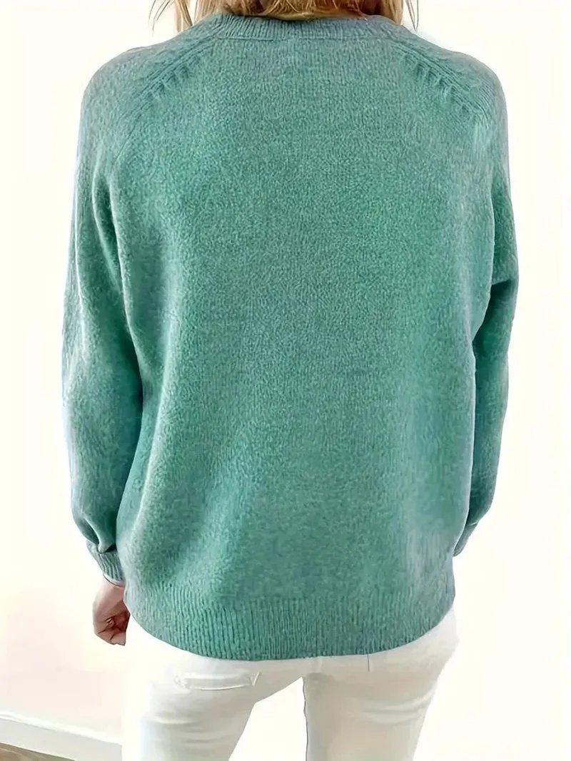 Clara | Stilvoller Strickpullover mit V-Ausschnitt und Knopfleiste