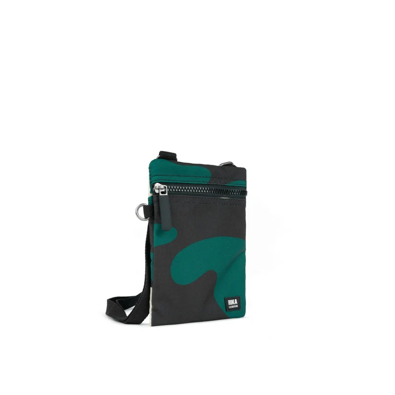 ROKA Chelsea Urban Rose Camo Tasche aus recyceltem Canvas