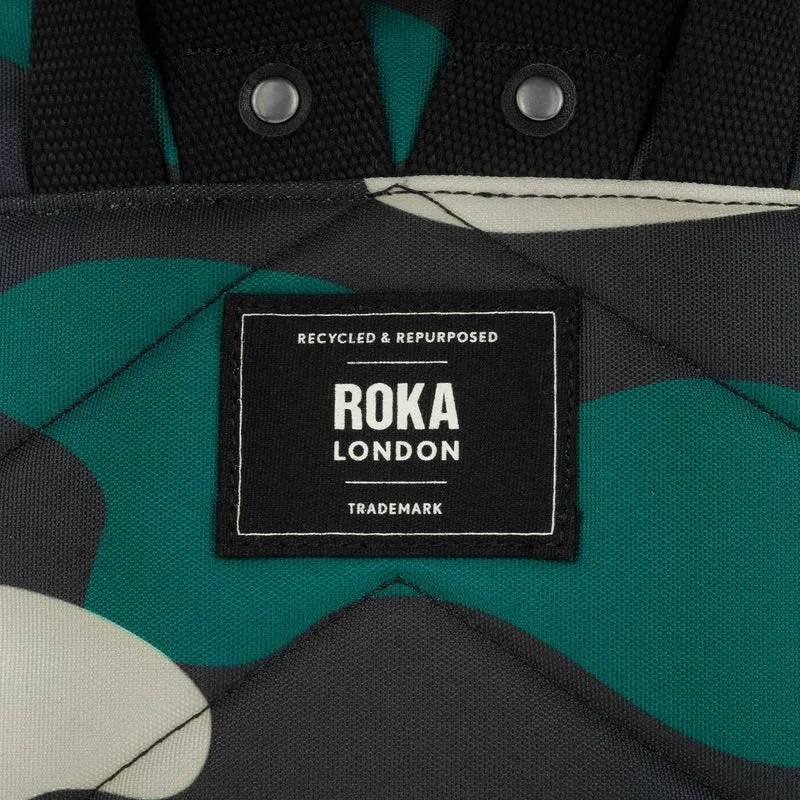 ROKA Bantry B Urban Rose Camo Kleine Tasche aus recyceltem Canvas