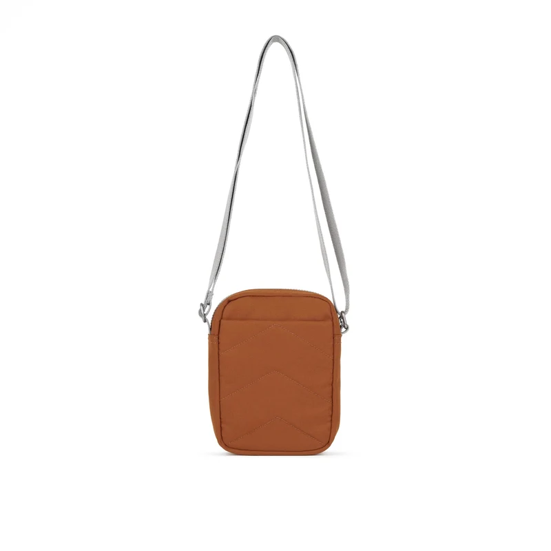 ROKA Bond Bran Einheitsgröße Tasche aus recyceltem Canvas
