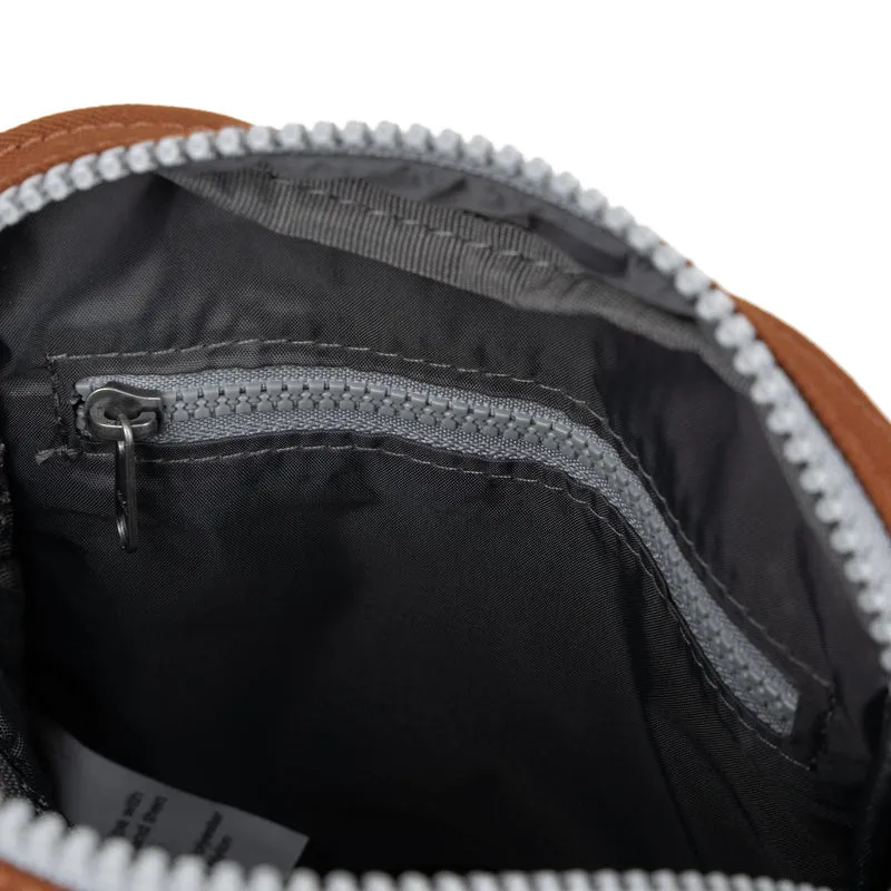 ROKA Bond Bran Einheitsgröße Tasche aus recyceltem Canvas