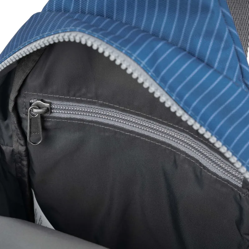 ROKA Willesden Große Tasche aus recyceltem Canvas mit mittlerer Waschung aus Denim von B