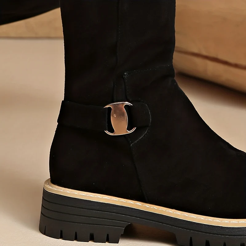 Sable | Moderne kniehohe Stiefel mit Blockabsatz und Profilsohle