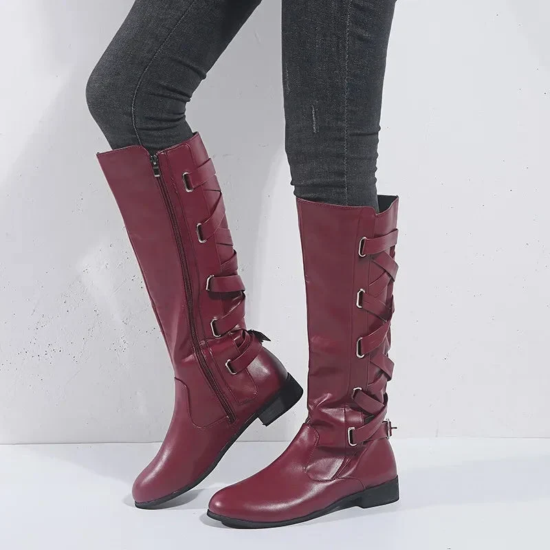 Brooke | Elegante kniehohe Reitstiefel mit goldenen Schnallen