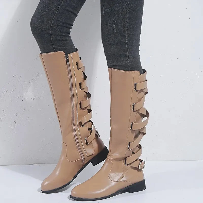 Brooke | Elegante kniehohe Reitstiefel mit goldenen Schnallen