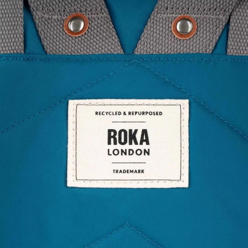 ROKA Canfield B Sapphire Medium Tasche aus recyceltem Nylon