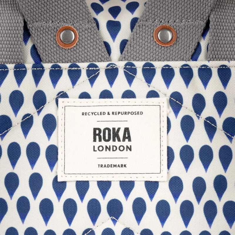 ROKA Canfield B Denim Rain Medium Tasche aus recyceltem Canvas