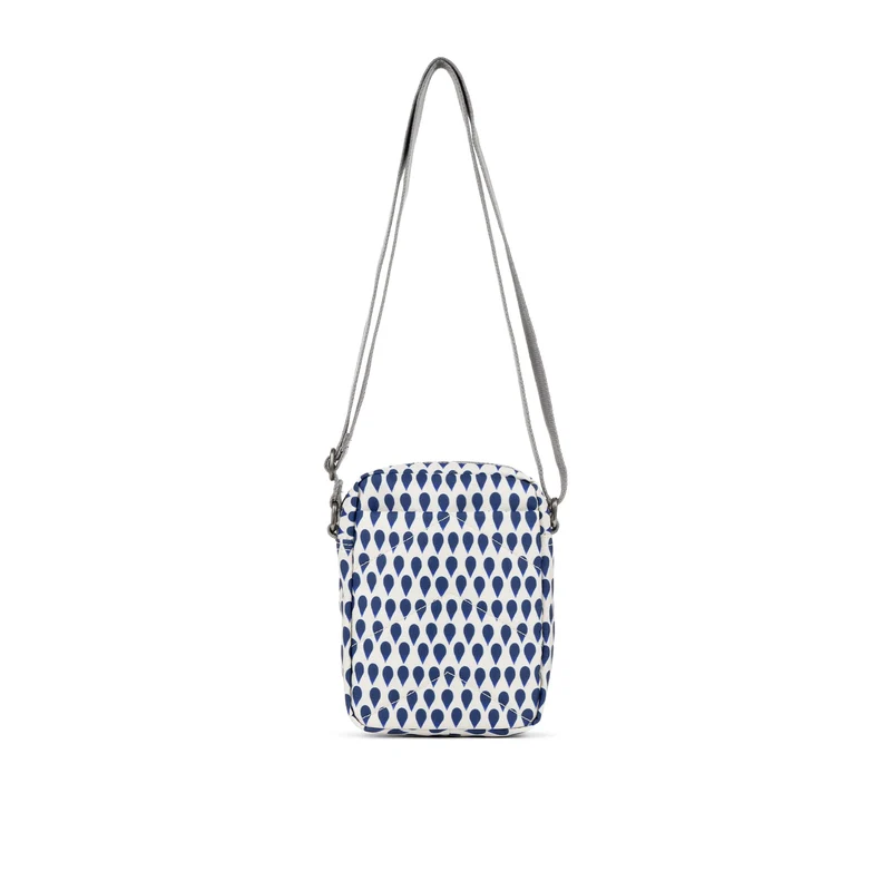 ROKA Bond Denim Rain Tasche aus recyceltem Canvas