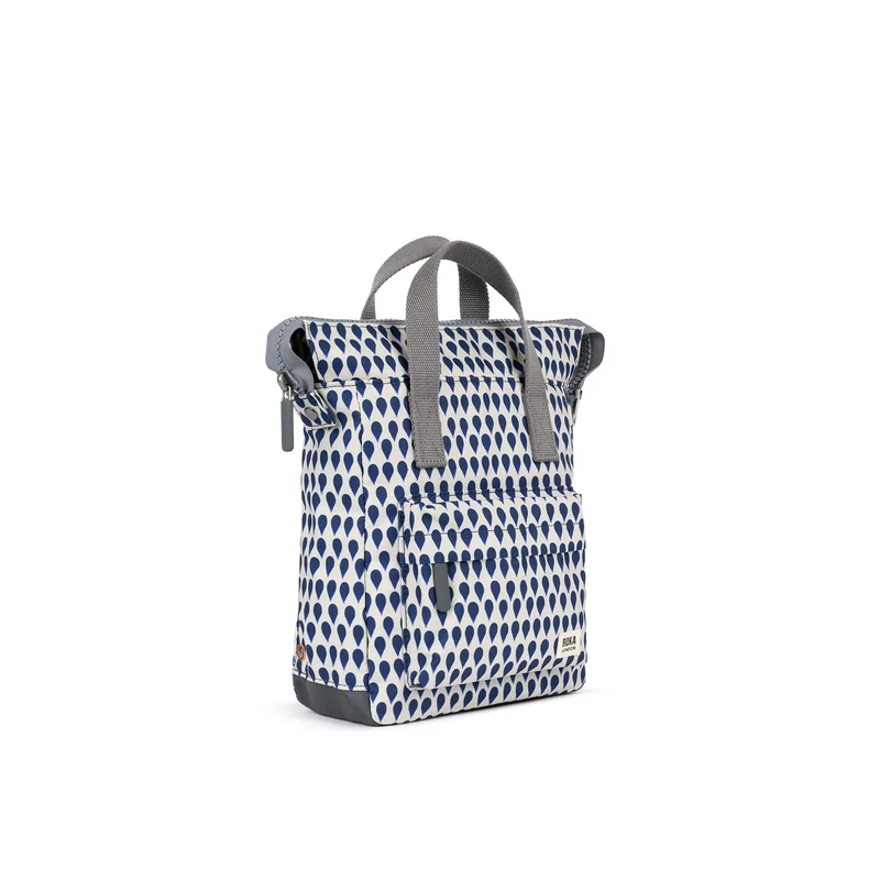 ROKA Bantry B Denim Rain Kleine Tasche aus recyceltem Canvas