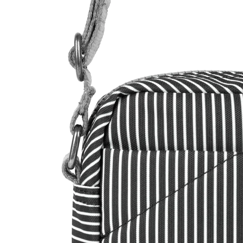 ROKA Bond Tasche aus recyceltem Canvas mit gemischten Hickory-Streifen