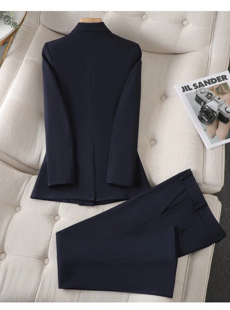 Valentina | Elegantes Und Vielseitiges Blazer-Hosen-Set