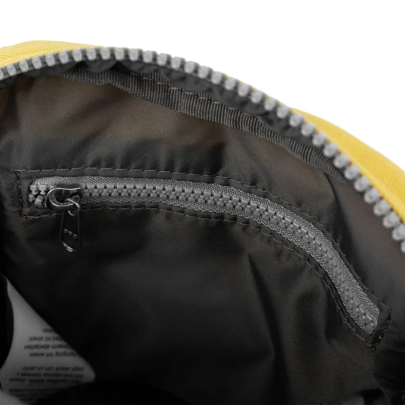 ROKA Bond Lemonade-Tasche aus recyceltem Canvas