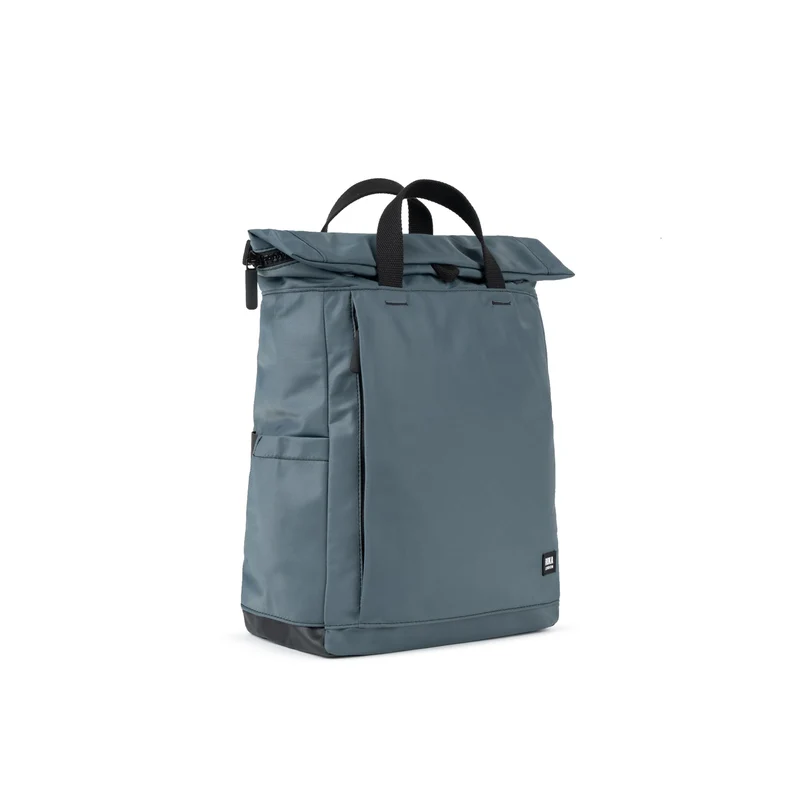 ROKA Black Label Camden J Tasche aus recyceltem Nylon - Rauch