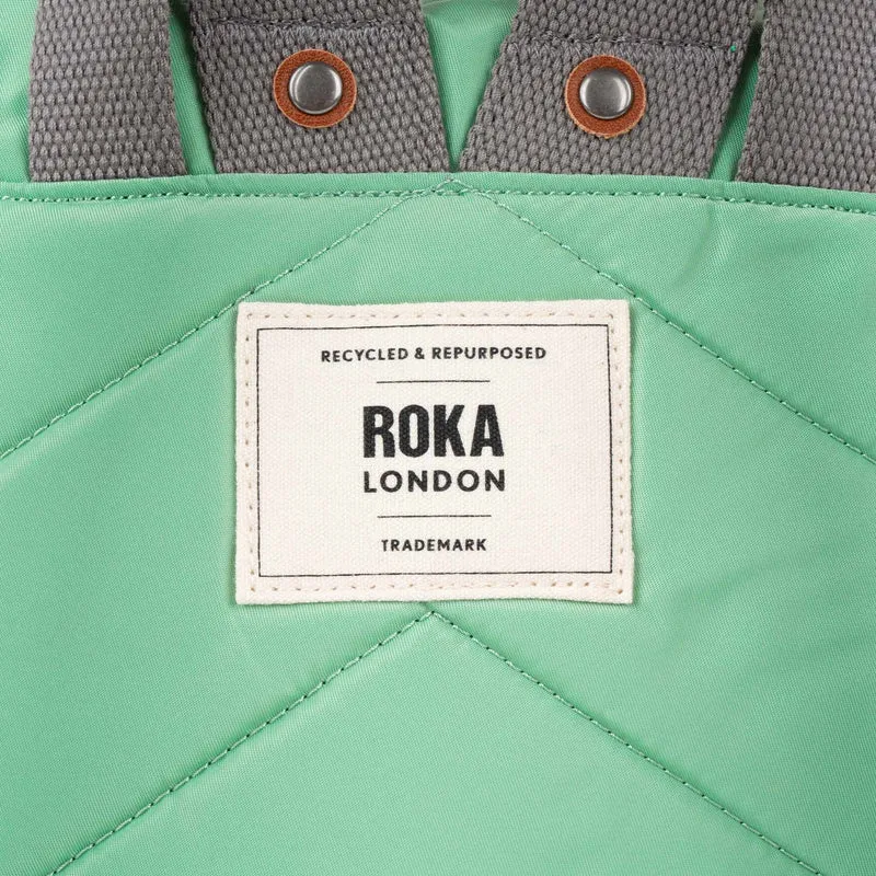 ROKA Bantry B Matcha Kleiner Beutel aus recyceltem Nylon