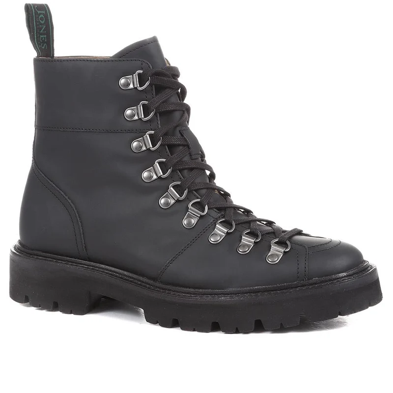 Katia Leather Hiker Boots - KATIA / 322 782 - Black
