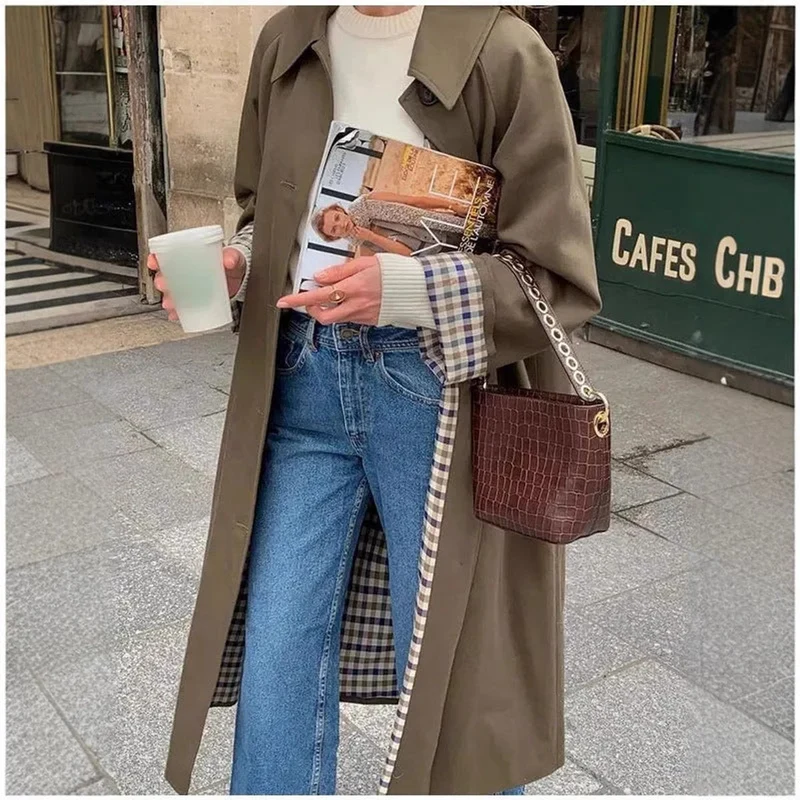 Alice | Langer Oversized Trenchcoat Mit Karierter Innenverarbeitung