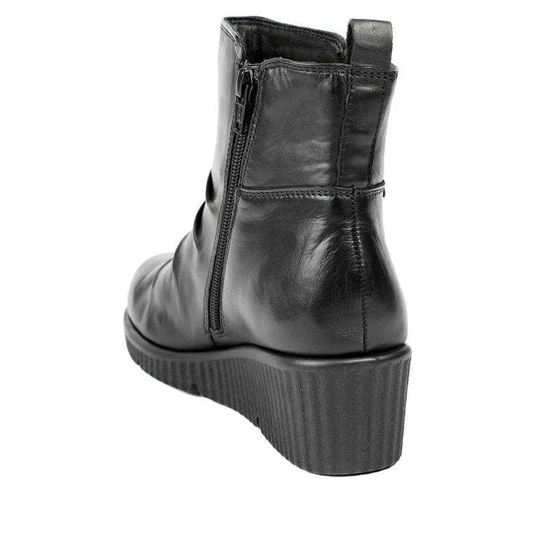 Van Dal Leather Zip Up Ankle Boots - SERVI42502 / 329 327 - Black