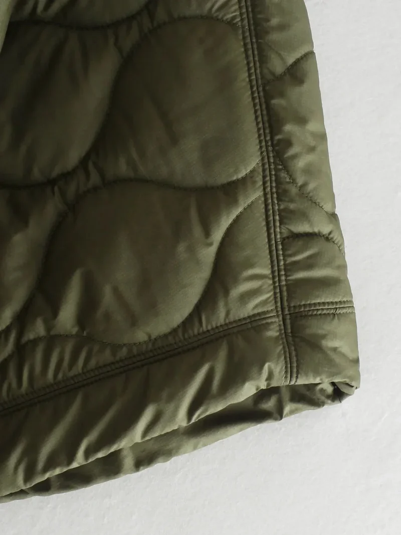 Clara | Moderne und Warme Damen Winter-Daunenjacke