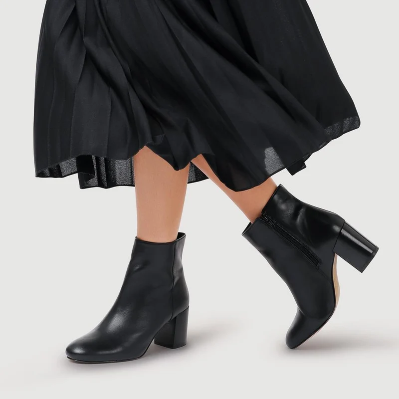 Neptune Wide-Fit Smart Ankle Boots - NEPTUNEWIDE / 328 591 - Black
