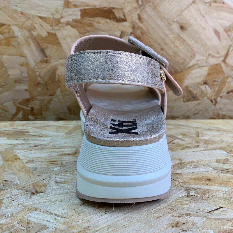 Xti Mode-Plateau-Sandalen für Damen – Nude