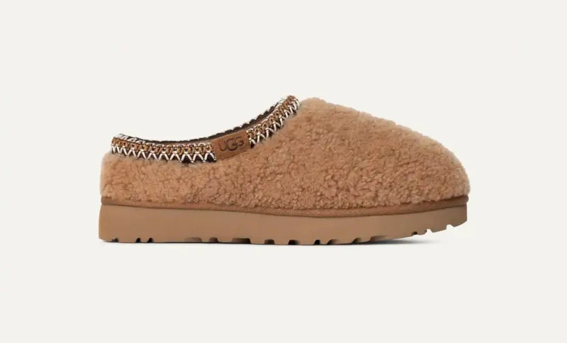 UGG Tasman Maxi Curly Slipper für Damen - Kastanie