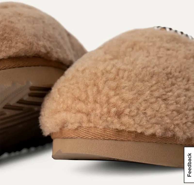 UGG Tasman Maxi Curly Slipper für Damen - Kastanie