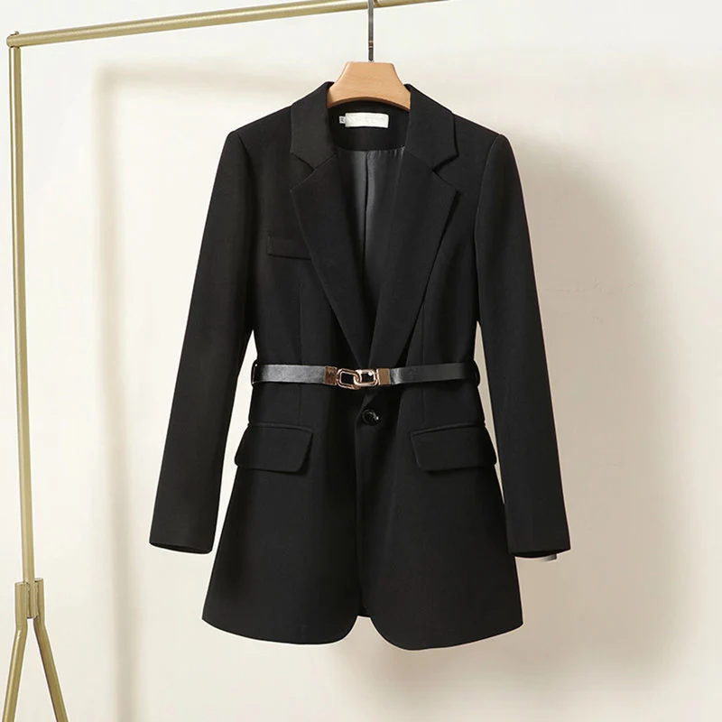 Heike | Schicker Und Komfortabler Klassischer Blazer