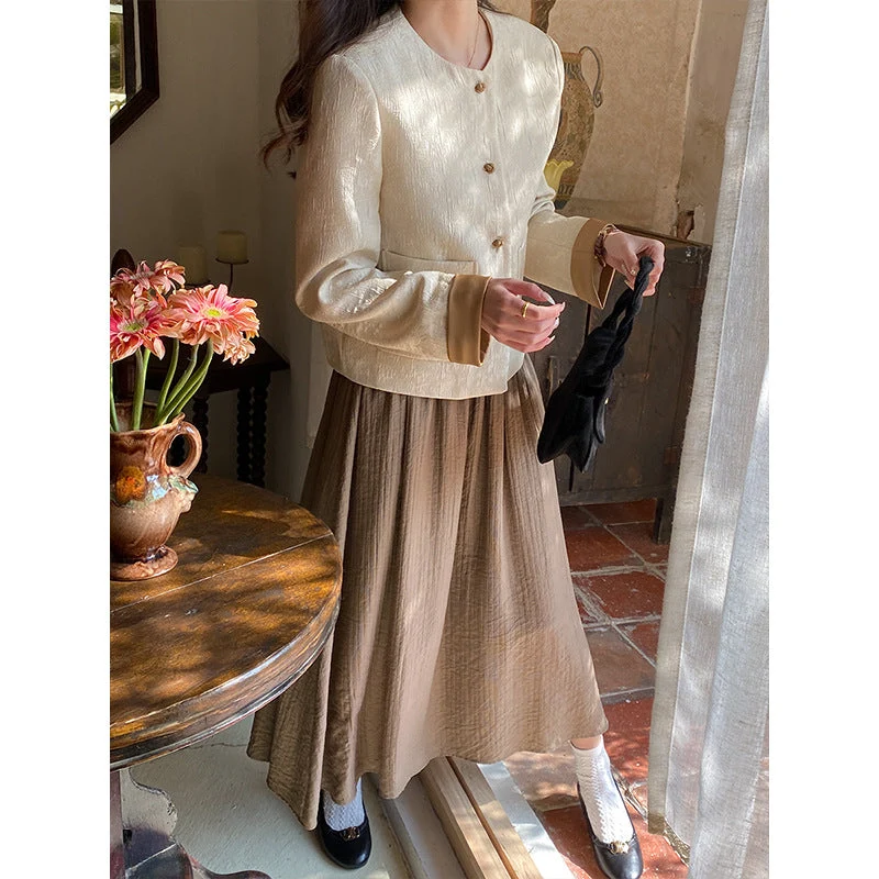 Janina | Eleganter Und Stilvoller Kurzer Blazer