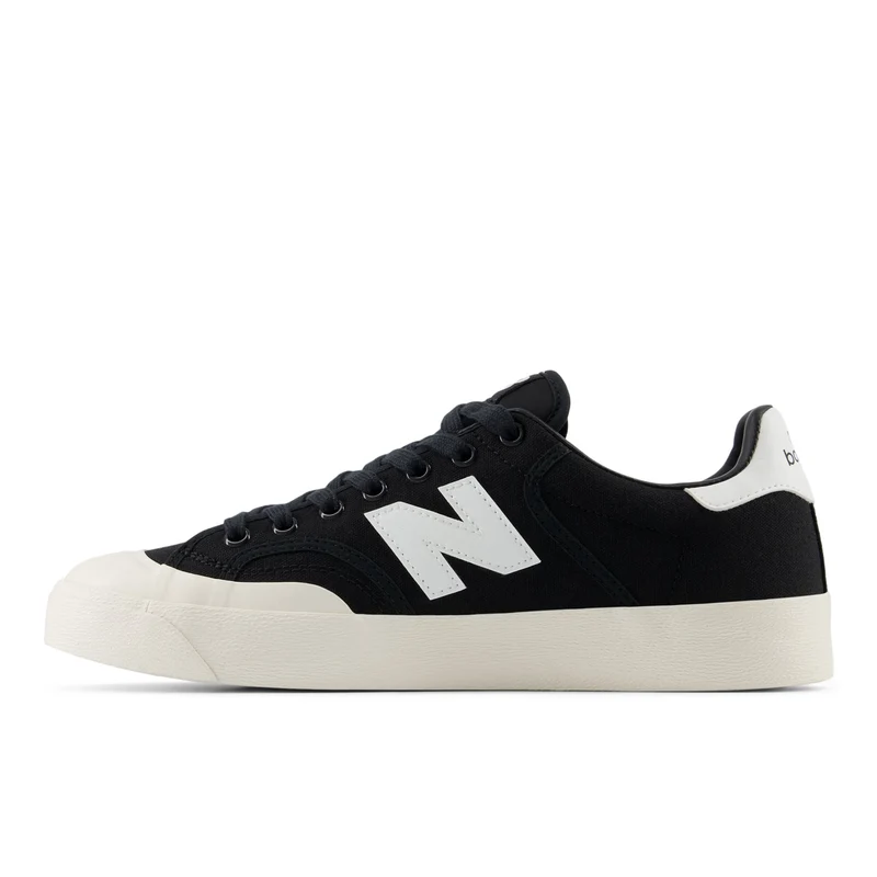 New Balance Herren 100 Fashion Sneaker - Schwarz / Weiß