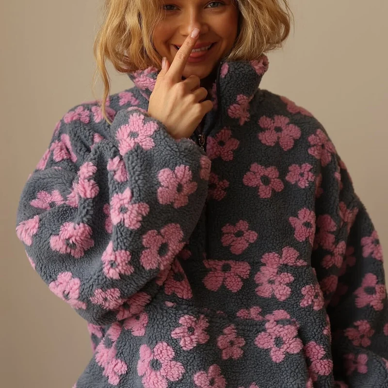 Lily | Kuscheliger Oversize Teddy-Fleece Pullover Mit Blumenmuster