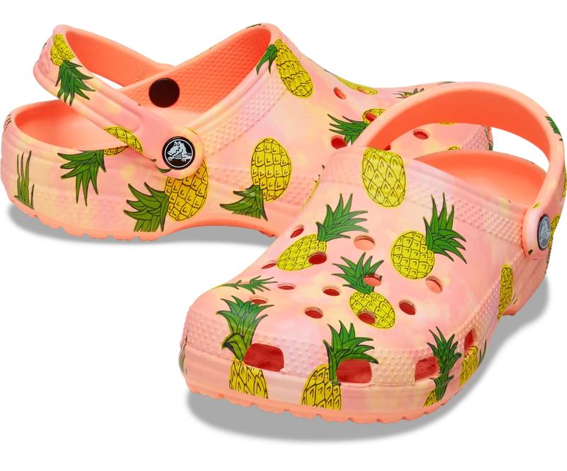 Crocs Unisex Classic Retro Resort Clog – Papaya
