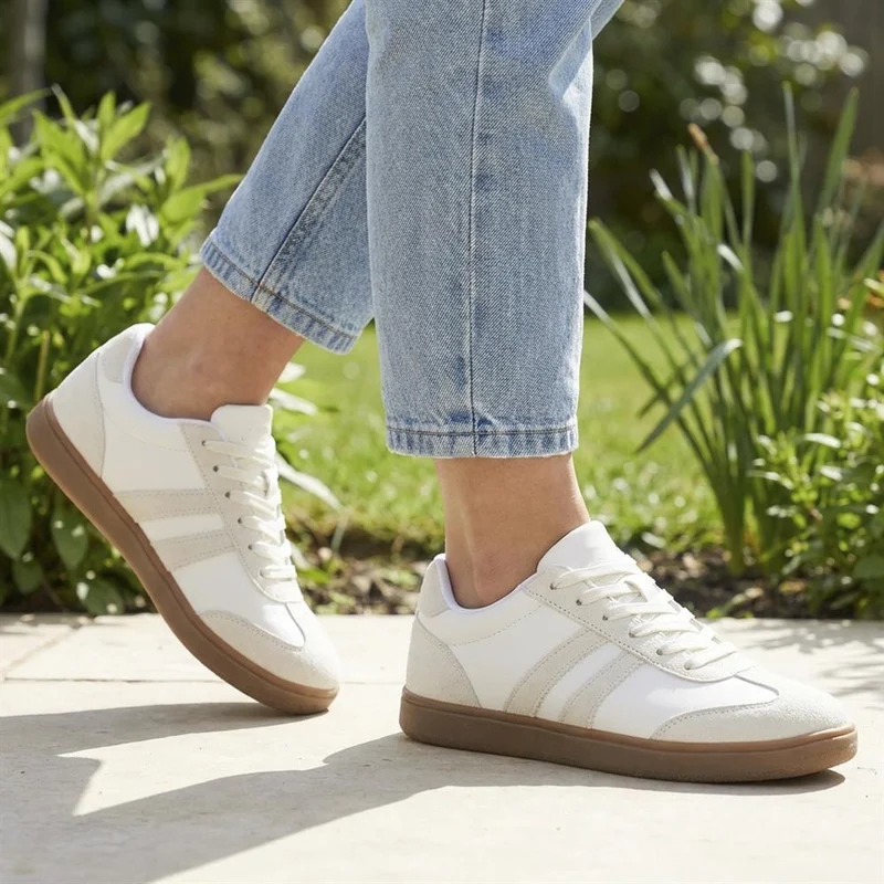 Bellissimo Lace Up Trainers - BELDINGX43008 / 329 349 - White-Beige