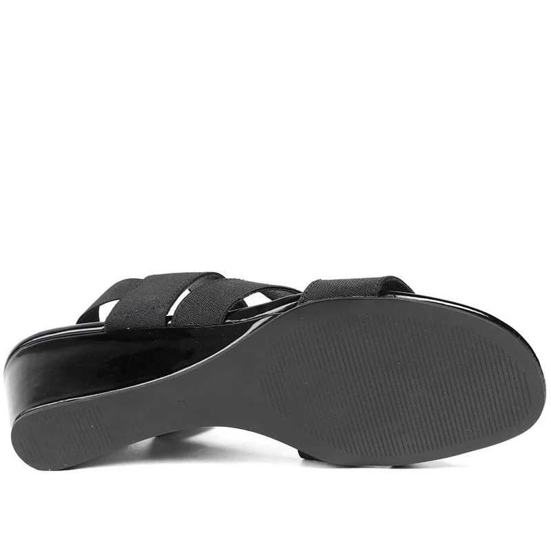 Smart Elasticated Fit Sandals - MAIN43000 / 328 878 - Black