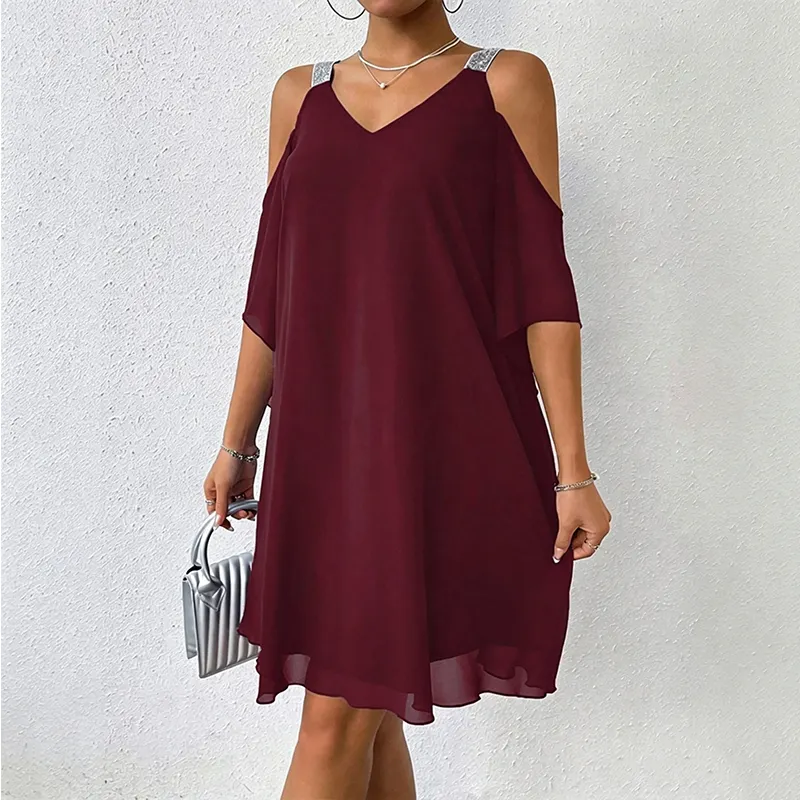 Perlyn | Fließendes V-Ausschnitt-Kleid mit freien Schultern