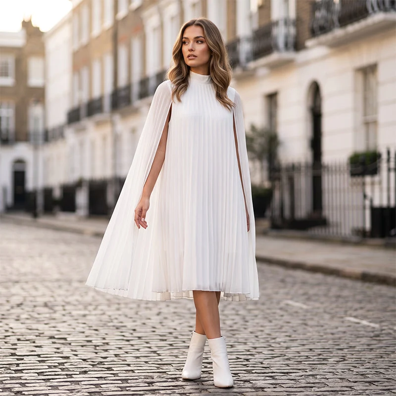 Cyriss | Elegantes Minikleid mit fließenden Cape-Ärmeln