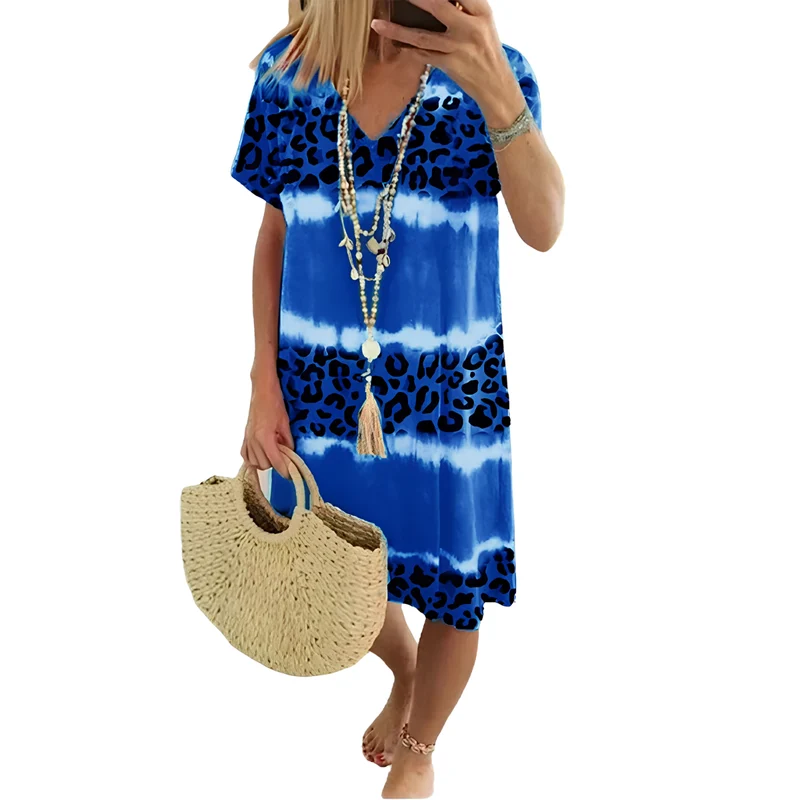 Kalissa | Luftiges Resortkleid mit Batik-Leoprint und V-Ausschnitt